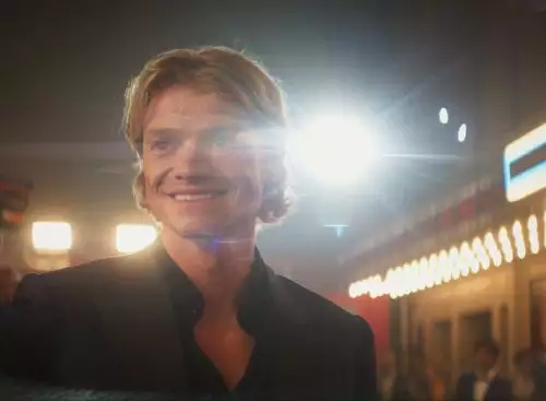 Clayfacencduurkw_134344711776742046_big-cine_deskt.webp