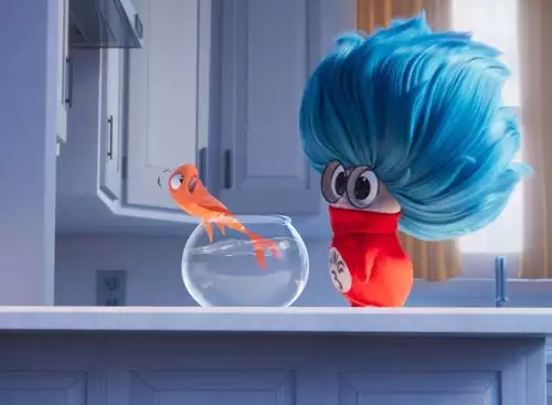 TheCatintheHatNLncduurkw_134344728671284659_big-cine_deskt.webp