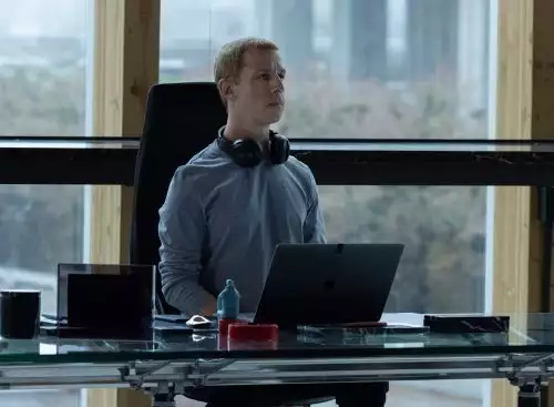 SocialReckoningThe_134344683525253688_big-cine_deskt.webp